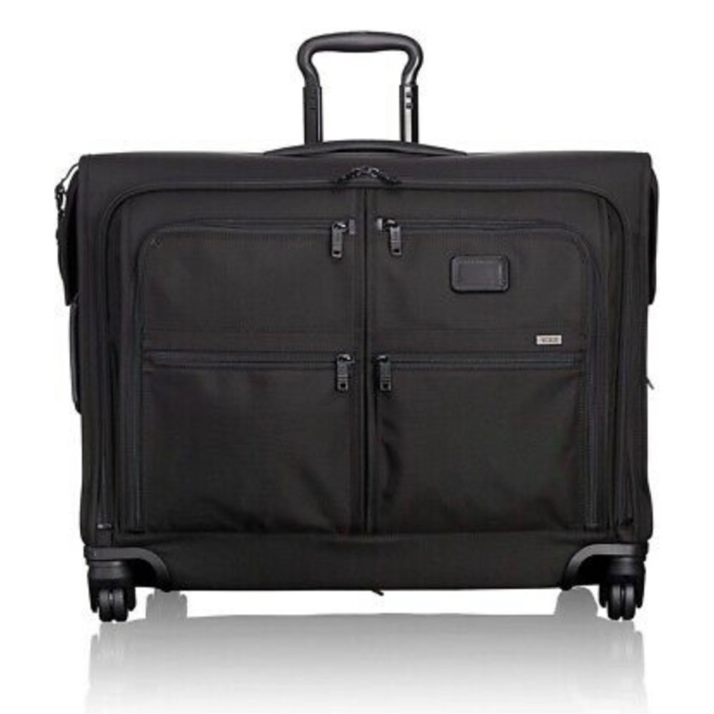 Tumi Alpha 2 BLACK 4 Wheel luggage garment spinner